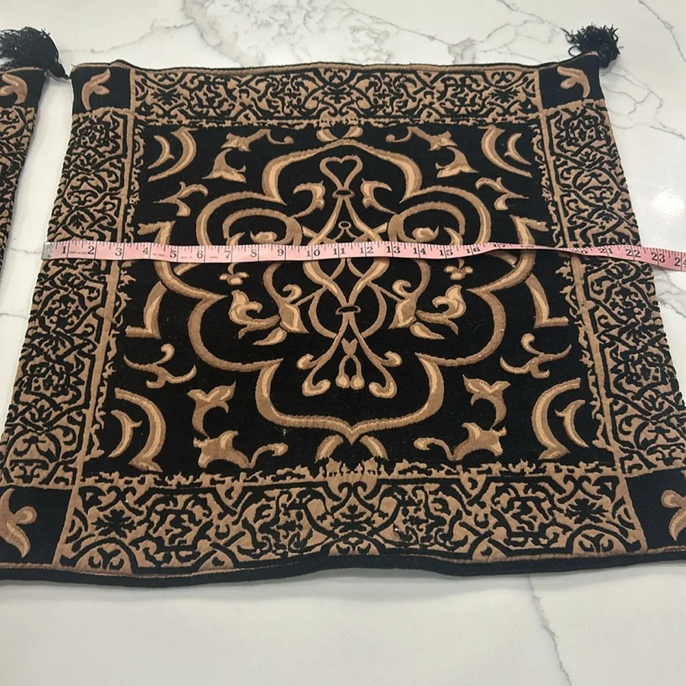 Vintage Cushion‎ Covers Large. Two